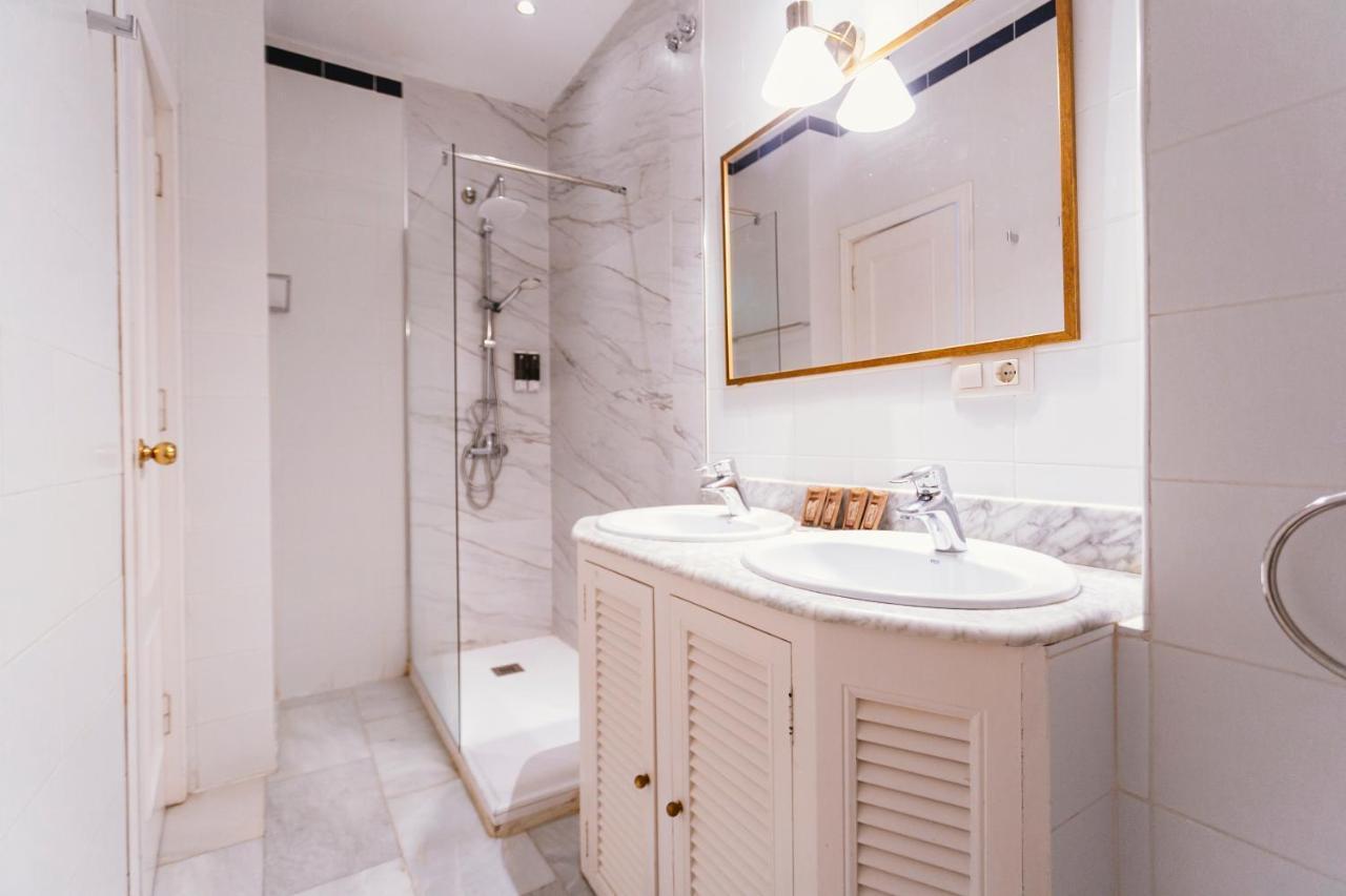 Bright And Cozy-1Bd 1Bth & 2Bd 1Bth- La Giralda Apartment Seville Luaran gambar