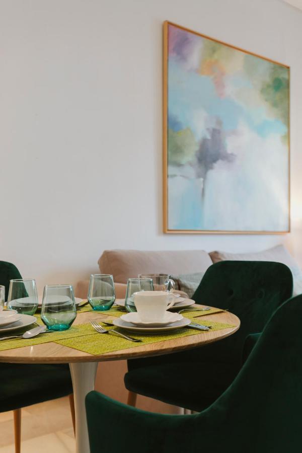 Bright And Cozy-1Bd 1Bth & 2Bd 1Bth- La Giralda Apartment Seville Luaran gambar