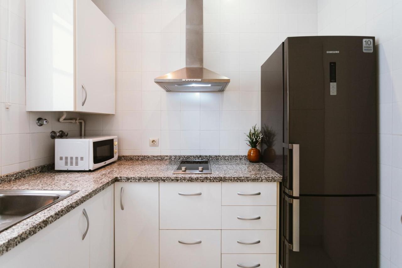 Bright And Cozy-1Bd 1Bth & 2Bd 1Bth- La Giralda Apartment Seville Luaran gambar