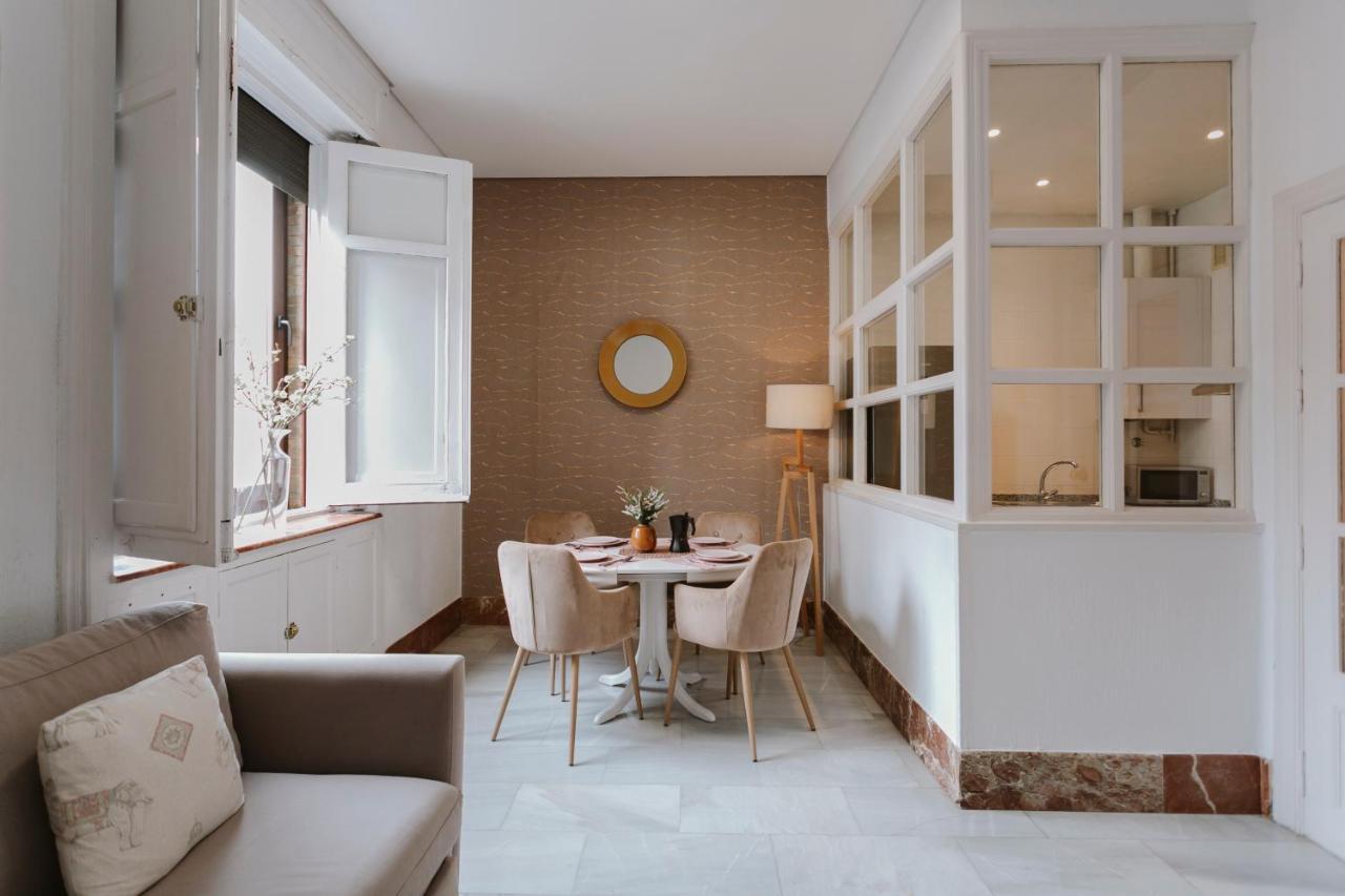 Bright And Cozy-1Bd 1Bth & 2Bd 1Bth- La Giralda Apartment Seville Luaran gambar