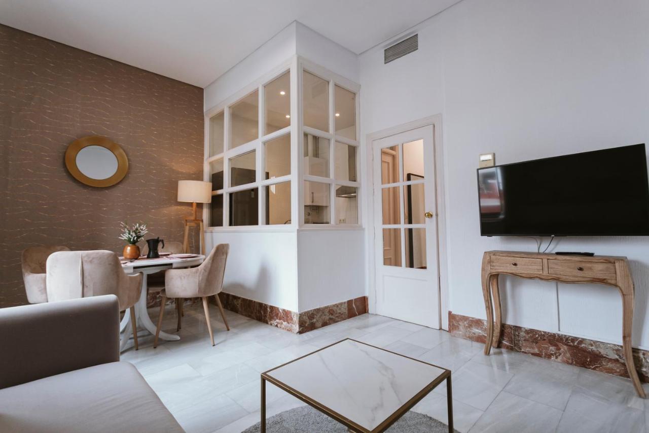 Bright And Cozy-1Bd 1Bth & 2Bd 1Bth- La Giralda Apartment Seville Luaran gambar